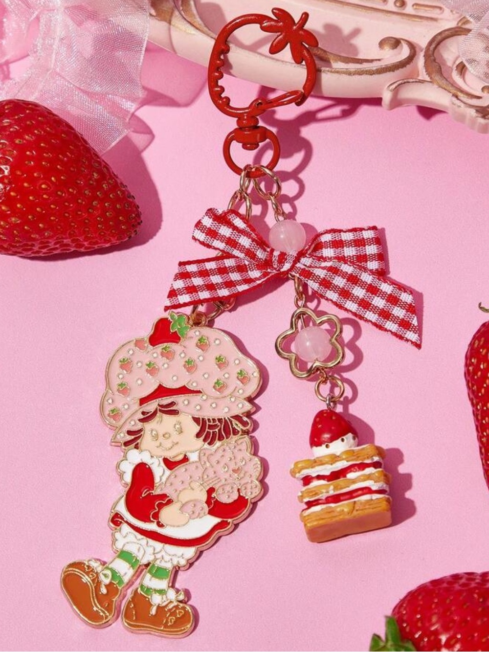 Strawberry Shortcake Gingham Keychain NEW 🏷️